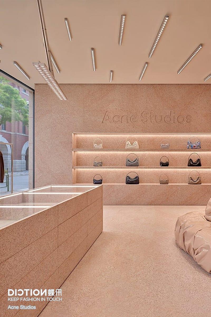 ACNE STUDIOS / STORE / PPT P.5 / 05