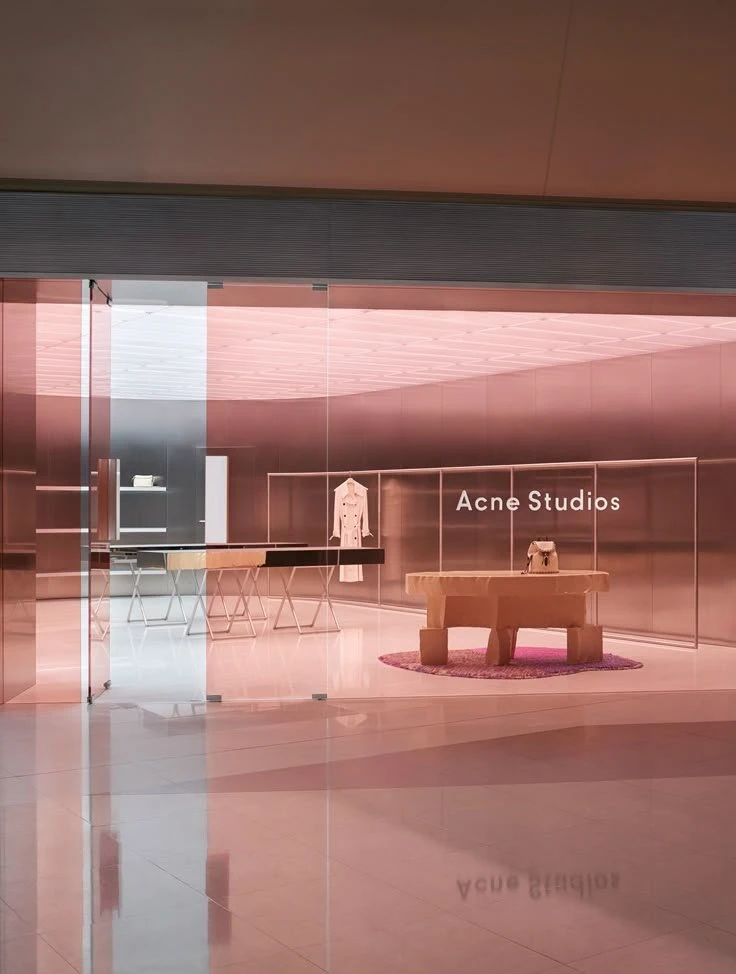 ACNE STUDIOS / WINDOW / PPT P.7 / 03